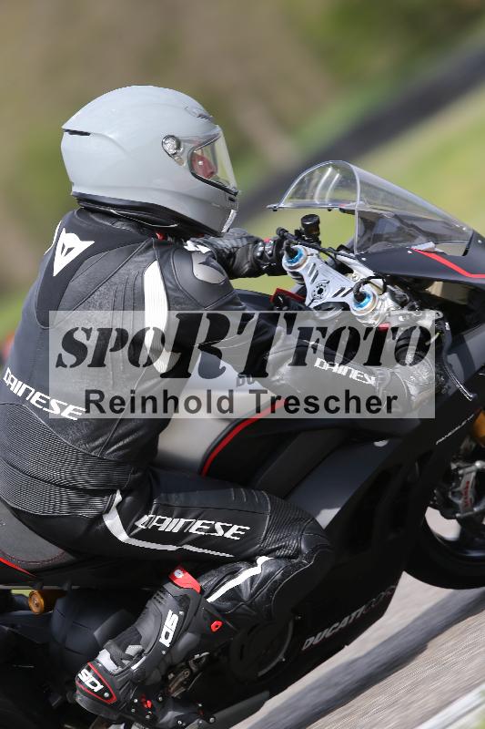 /Archiv-2023/10 21.04.2023 Discover the Bike ADR/Race 3 rot/7